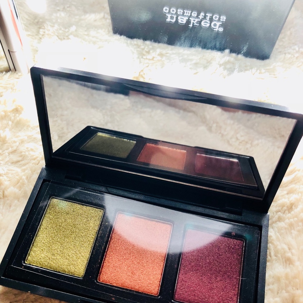 Naked eyeshadow trio
